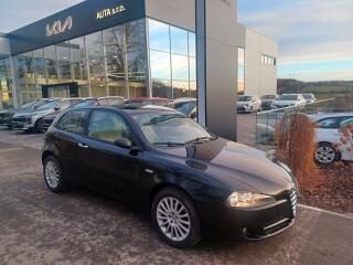 Alfa Romeo 147 1.6i 77kW