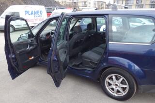 Ford Transit Connect 1,8TDCi VÝBORNÝ STAV ! - náhled 9