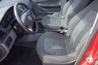 Škoda Fabia 1,4 i 50kW - náhled 10