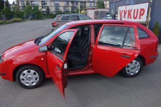 Škoda Fabia 1,4 i 50kW - náhled 16