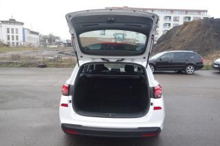 Hyundai i30 1,6CRDi ČR  PĚKNÝ !!! - náhled 16