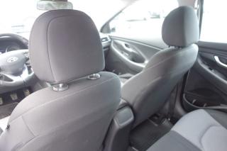 Hyundai i30 1,6CRDi ČR  PĚKNÝ !!! - náhled 27