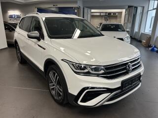 Volkswagen Tiguan Allspace 2.0TDi DSG 4MOTION MATRIX HUD 