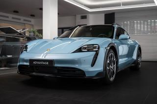 Porsche Taycan 4 cross turismo