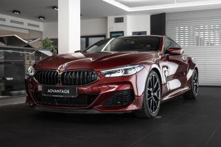 BMW M8 i xDrive Coup� P�vod �R/1.maji