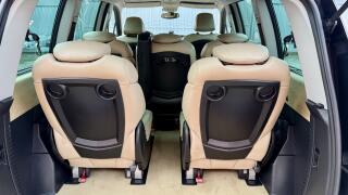 Lancia Phedra (2008) 2.0JTD*100kW*EXECUTIVE*7MÍST* - náhled 28