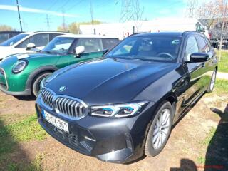 BMW 330d xDrive Touring