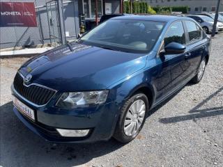 koda Octavia 1.2 TSi 77kW  Senzory,Tempomat