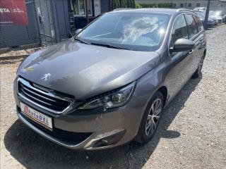 Peugeot 308 2.0 HDi  Serviska,LED,Senzory