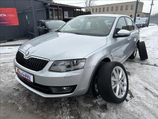�koda Octavia 1.4 TSi  Elegance,Xenony,2xALU