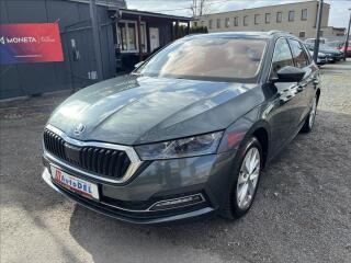 �koda Octavia 2.0 TDi DSG  LED,ACC,KESSY,ALU