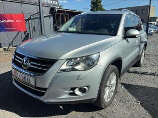 Volkswagen Tiguan 2.0 TDi DSG  4x4,Servis,Senzor