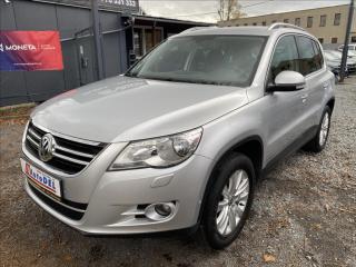 Volkswagen Tiguan 2.0 TDi DSG  4x4,Servis,Senzor