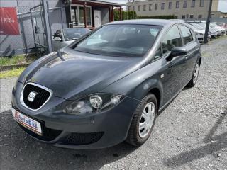 Seat Leon 1.6 MPi  Serviska,Klima,8xPneu