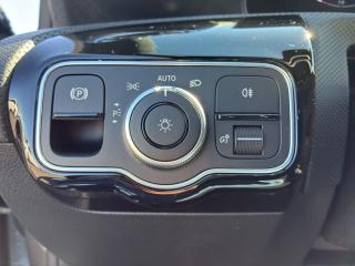 Mercedes-Benz Třídy A A 200 d - náhled 21