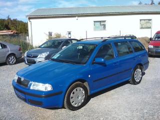 koda Octavia 1-6i Tour 75KW, 1.majitel