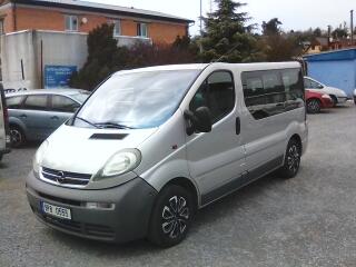 Opel Vivaro 1.9 CDTi Tour,8m�st, z�v�s 