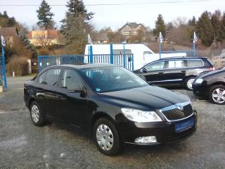 koda Octavia 1.4i 16V ,1.majitel,kola navc
