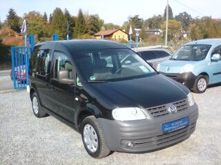 Volkswagen Caddy 1.6i 16V, z�v�s