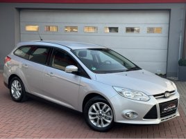 Ford Focus 1.6i Ti-VCT Navi Wintet Paket