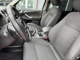 Ford S-MAX (2012) 2.2TDCi Titanium Navi Tempomat - náhled 25