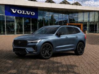 Volvo XC60 B5 PLUS BLACK + 4SERVIS/Z�RUKA