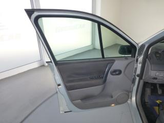 Renault Scénic (2003) 1,6 16V-83KW**DIGI**ALU**TAŽNÉ - náhled 9