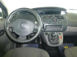 Renault Scénic (2003) 1,6 16V-83KW**DIGI**ALU**TAŽNÉ - náhled 16