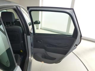 Renault Scénic (2003) 1,6 16V-83KW**DIGI**ALU**TAŽNÉ - náhled 20