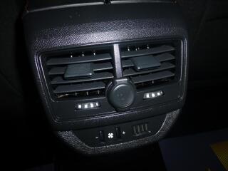 Peugeot 5008 (2020) 1,5HDI*96KW*7MÍS**Záruka 36měs - náhled 17