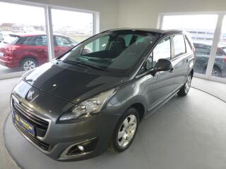 Peugeot 5008 1.6HDI*NAVI*PANORAMA*ALU*7M�ST