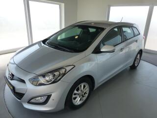 Hyundai i30 1.6CRDI*ALU*KLIMA*VYH�.SED**