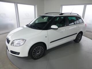 �koda Fabia 1.6I*PARK.S**ALU*TZ**VYH�.SED.
