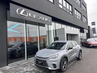 Lexus LBX 1.5   Elegant Tech