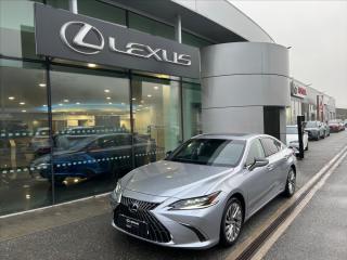 Lexus ES 300h 2.5   Luxury