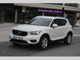 Volvo XC40 2.0 D3 DRIVE-E Momentum PRO Aw