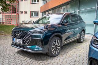 Chery Tiggo 8 PHEV 1.5 UNIQUE