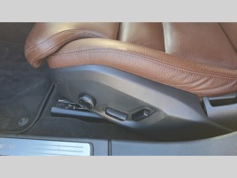 Volvo V90 2.0 D4 Momentum NAVI Automat - náhled 23