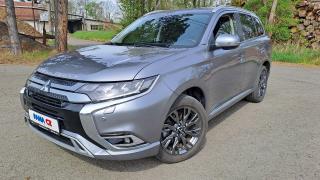 Mitsubishi Outlander 2.4i 4WD PHEV REZERVACE