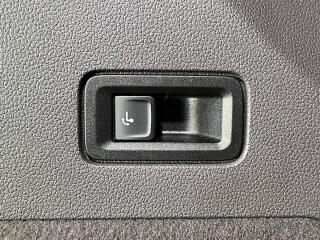 Mercedes-Benz GLC 220d 4MATIC AMG PREMIUM - náhled 28