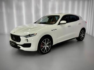 Maserati Levante V6 Q4 DIESEL, PANORAMA, VZDUCH