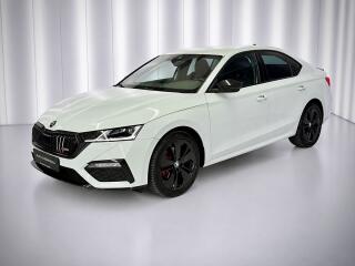�koda Octavia 2.0TDI DSG 4X4 RS, ACC, LED, K