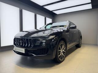 Maserati Levante S Q4 430HP Zegna