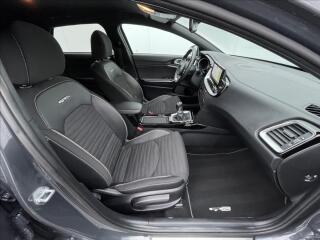 Kia ProCeed 1,5 T-GDI GT Line Plus - náhled 17