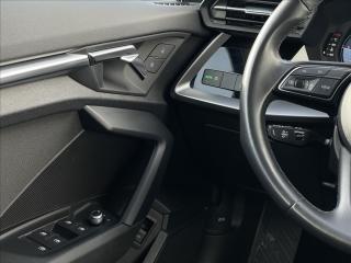 Audi A3 2,0 TDI AT7 S line  Sportback - náhled 14