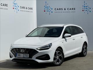 Hyundai i30 1.5 T-GDI DCT Combi Smart
