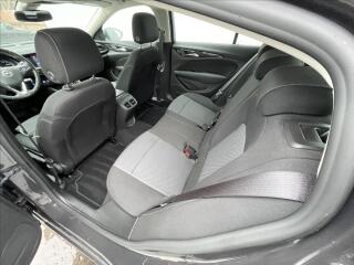 Opel Insignia 2,0 Turbo A9 Elegance Gr Sport - náhled 16