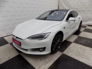 Tesla Model S P90D-780PS Nab�jen� zdarma