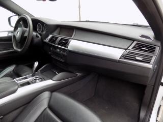 BMW X6 (2010) 50i/Active Hybrid/PANO/DPH/ - náhled 14