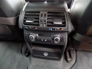 BMW X6 (2010) 50i/Active Hybrid/PANO/DPH/ - náhled 19